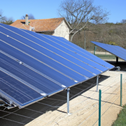 Le potentiel des tuiles photovoltaïques dans les régions à ensoleillement limité Saint-Cyr-l'Ecole